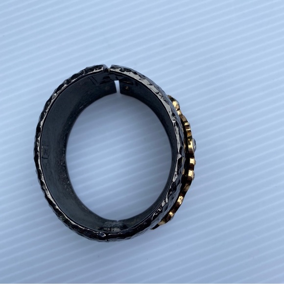 Tat2 Designs Hammered Bangle Bracelet - Picture 4 of 7